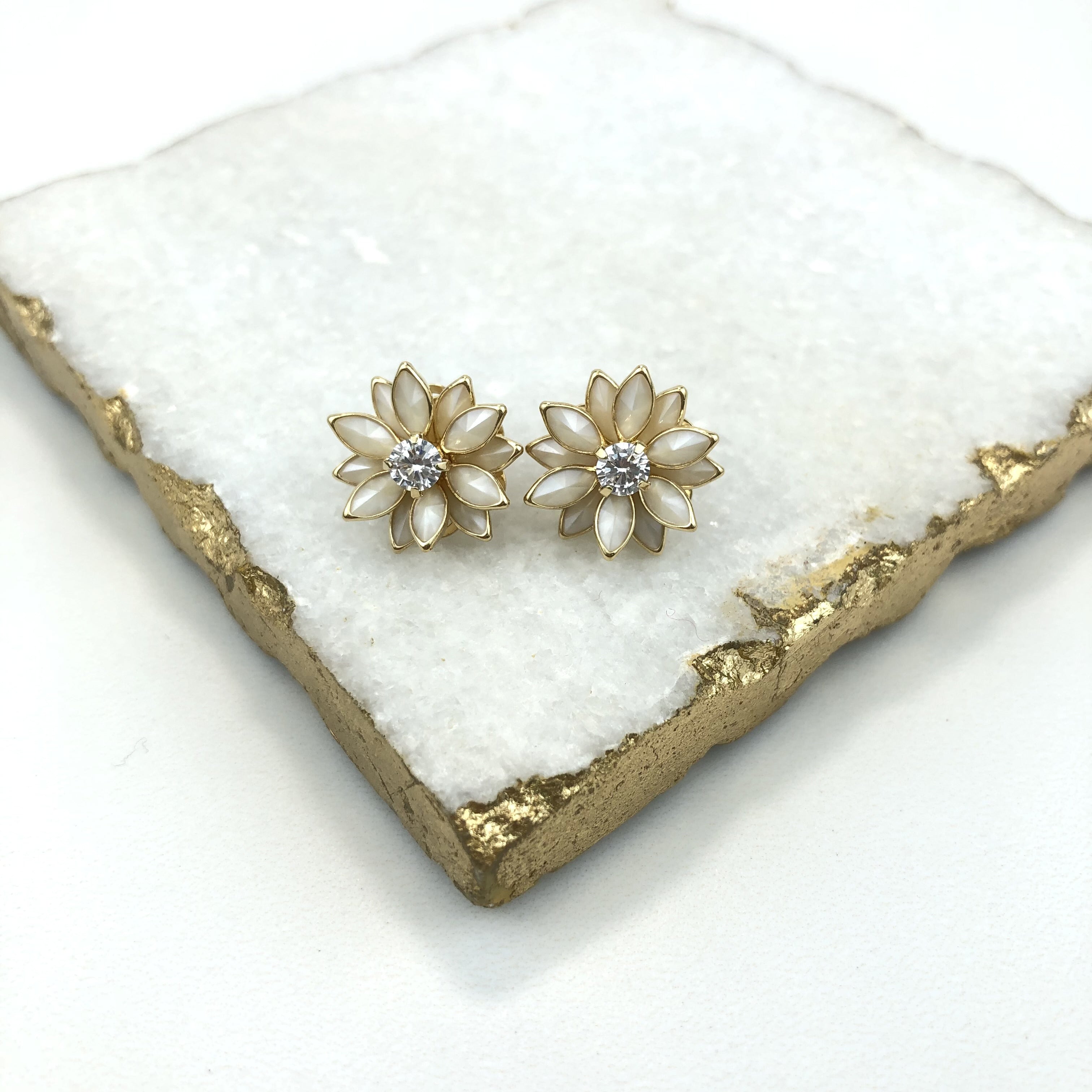 18K Gold Layered Oro Laminado Multi-Color Flower Design Push Back Earrings 21.0019/2/7/17/30/92/3 (More Colors)