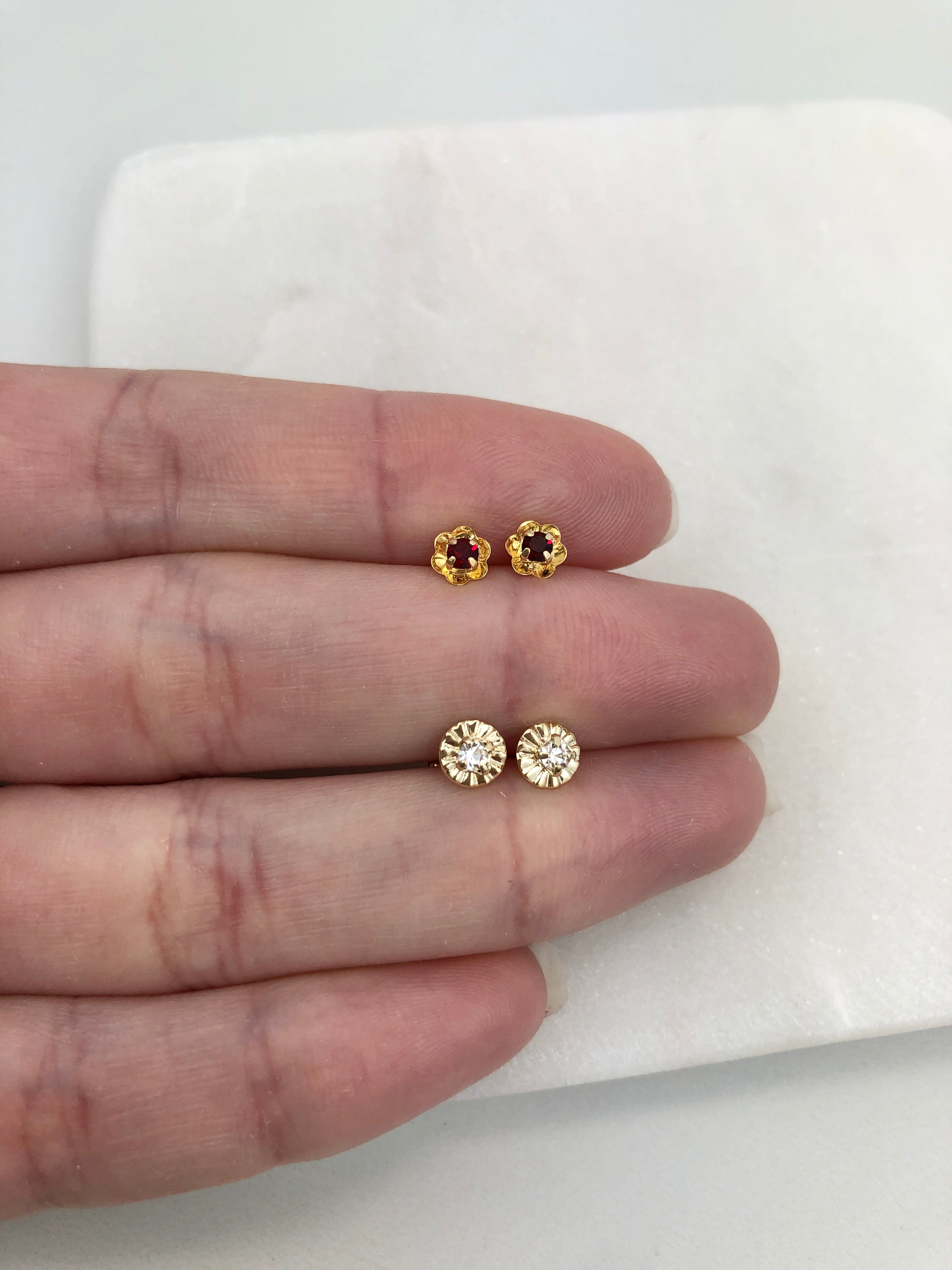 18K Gold Layered Oro Laminado White or Red Cubic Zirconia Flower Design Plugs Kids Earrings 21.0075/1/3
