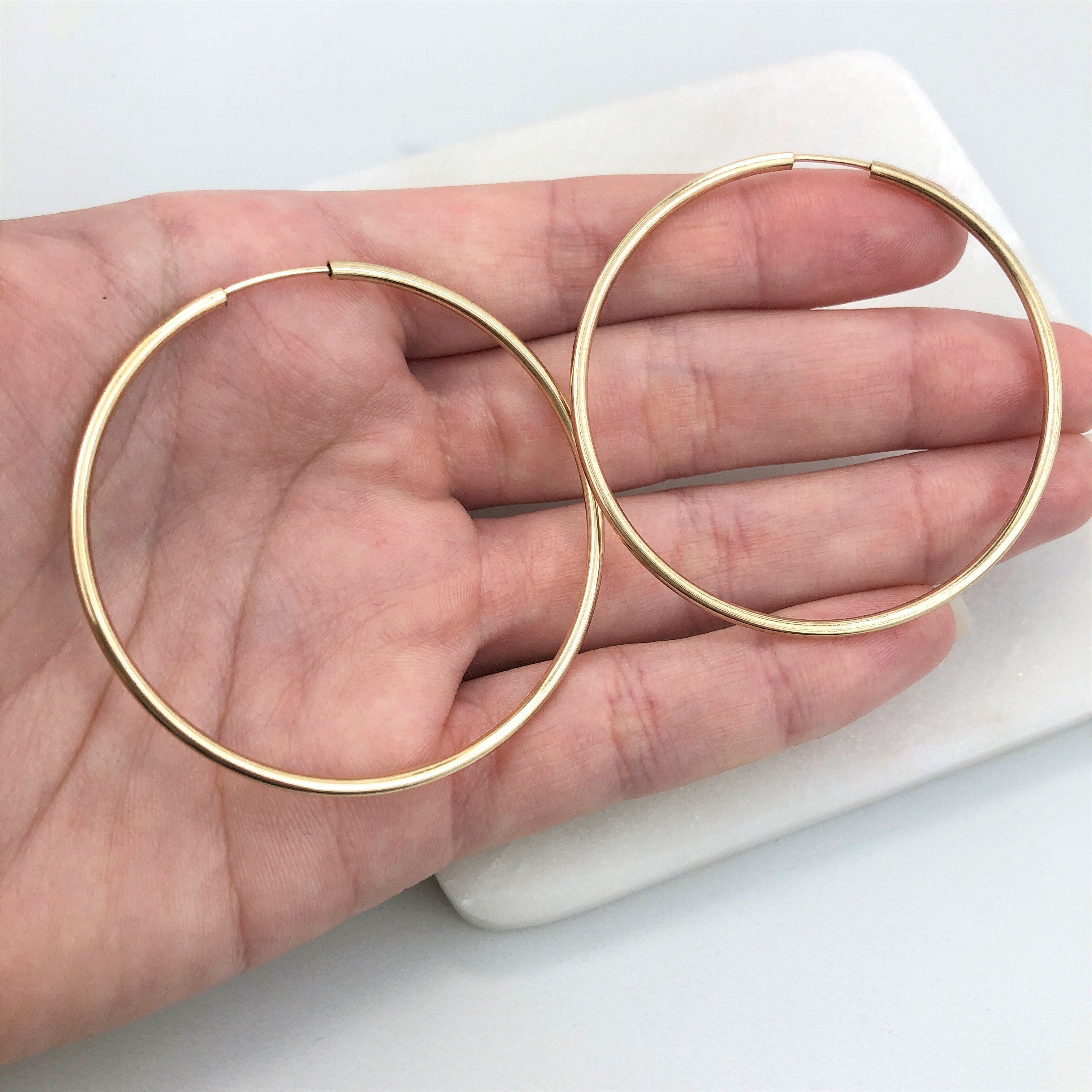 18K Gold Layered Oro Laminado 50mm Endless-Loop Hoops Earrings 21.0098