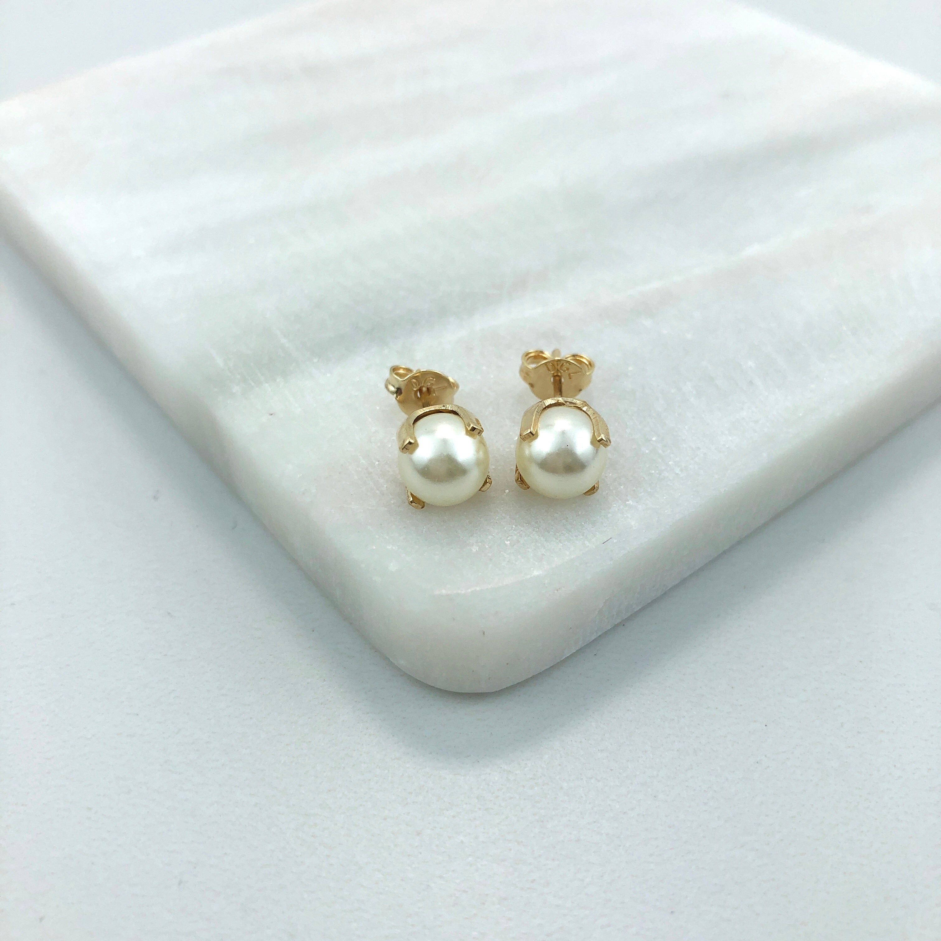 18K Gold Layered Oro Laminado 7mm Pearl Stud Push Back Earrings 21.0206/92