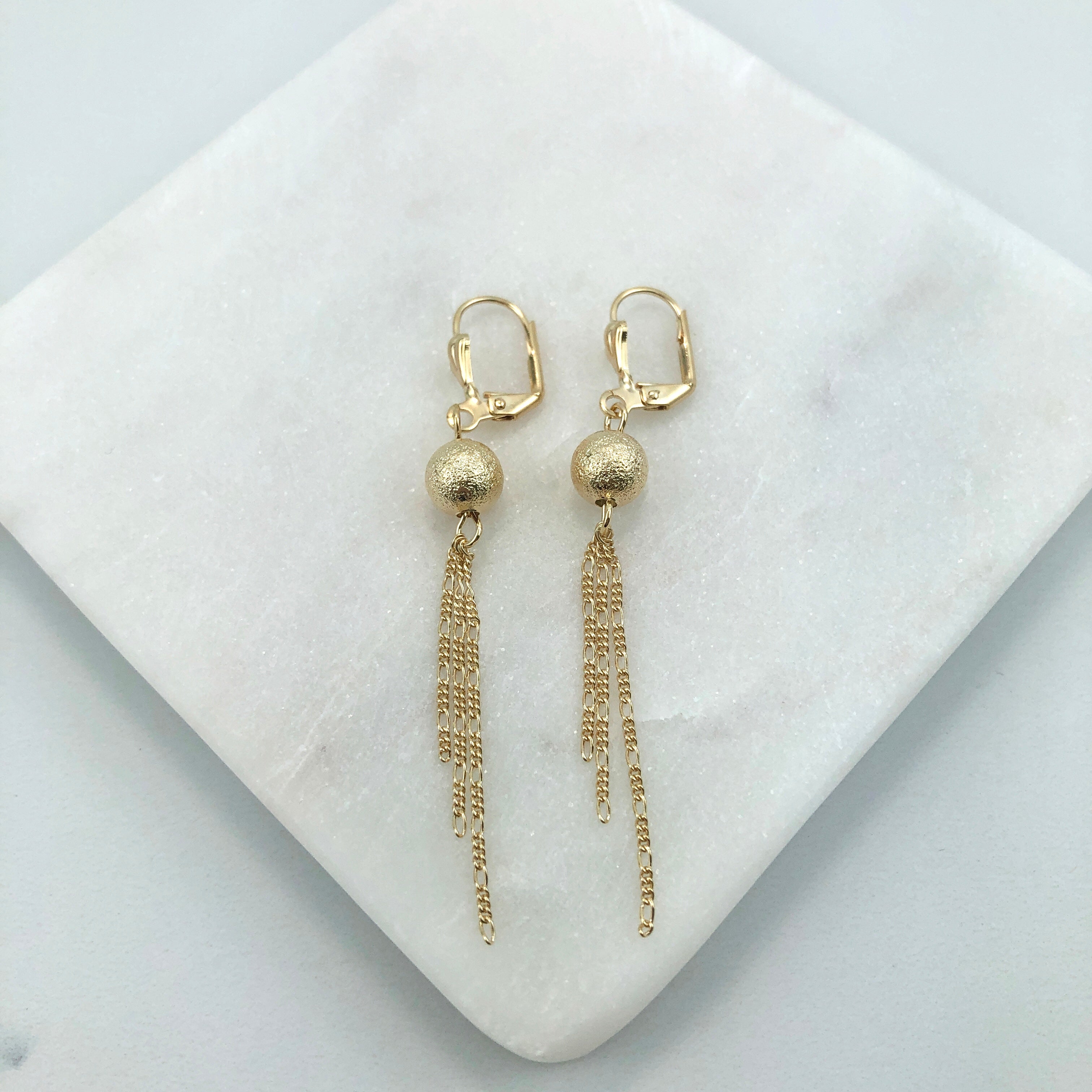18K Gold Layered Oro Laminado Earring