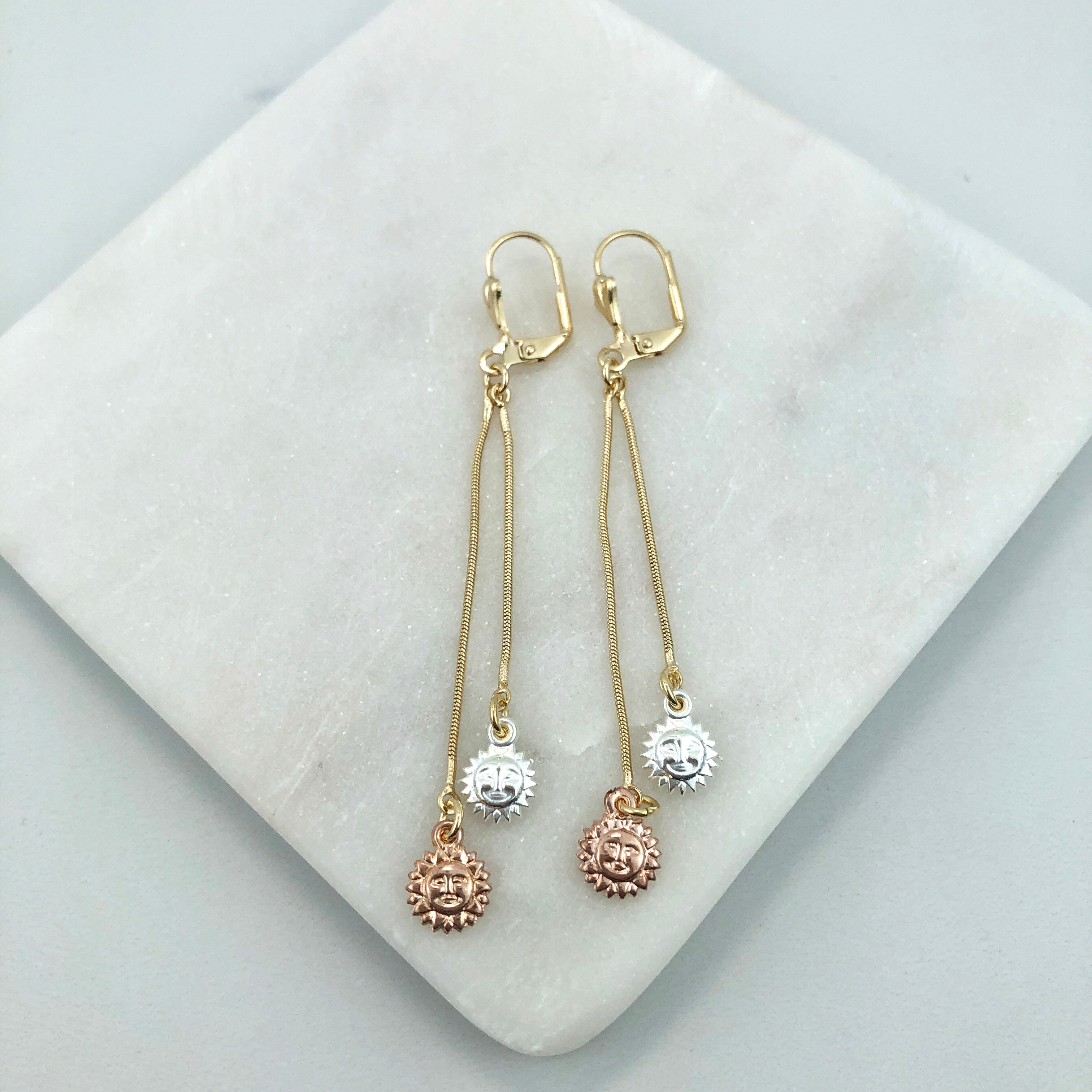 18K Gold Layered  Oro Laminado Bow Design Push Back Earrings 21.0611