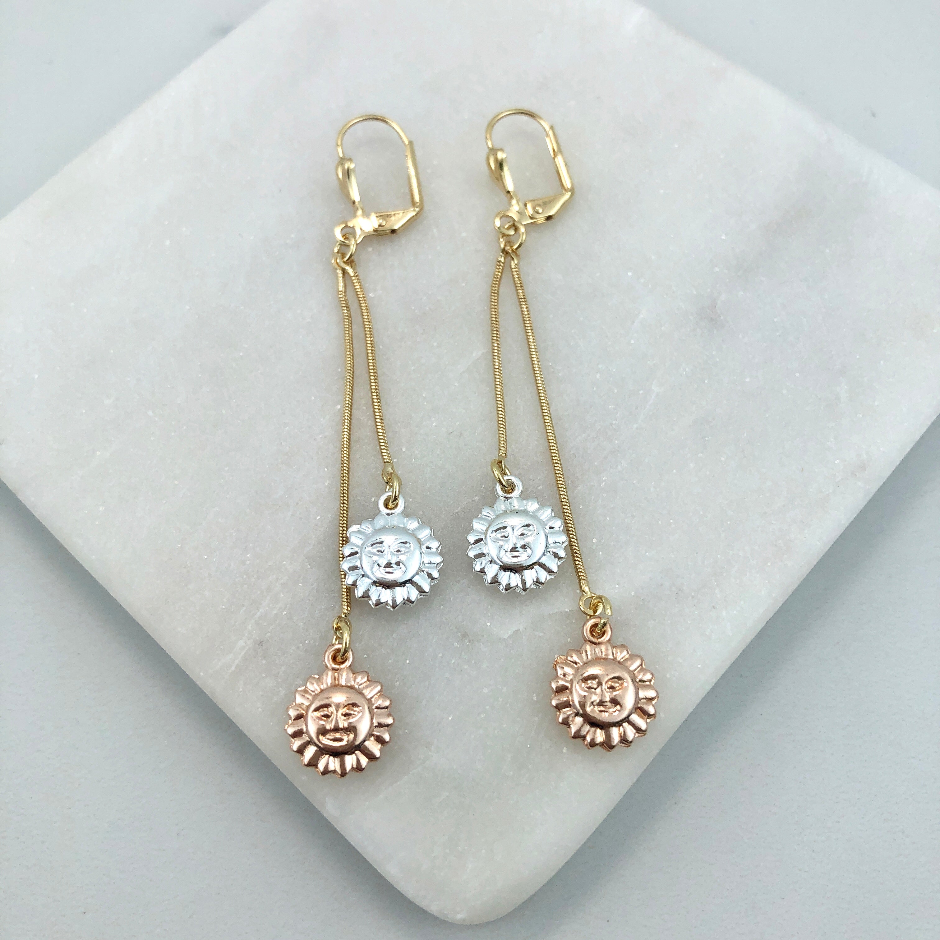 18K Gold Layered Oro Laminado Bow Design Push Back Earrings 21.0611