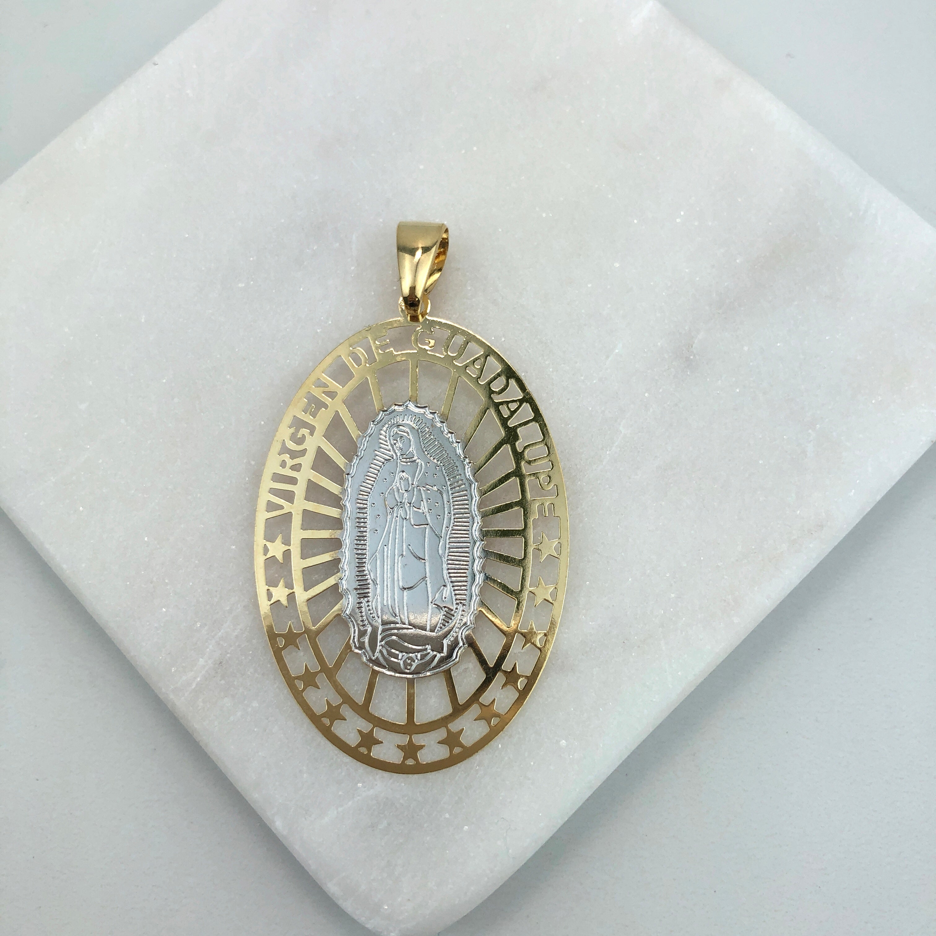 18K Gold Layered Oro Laminado Charm 31.0158