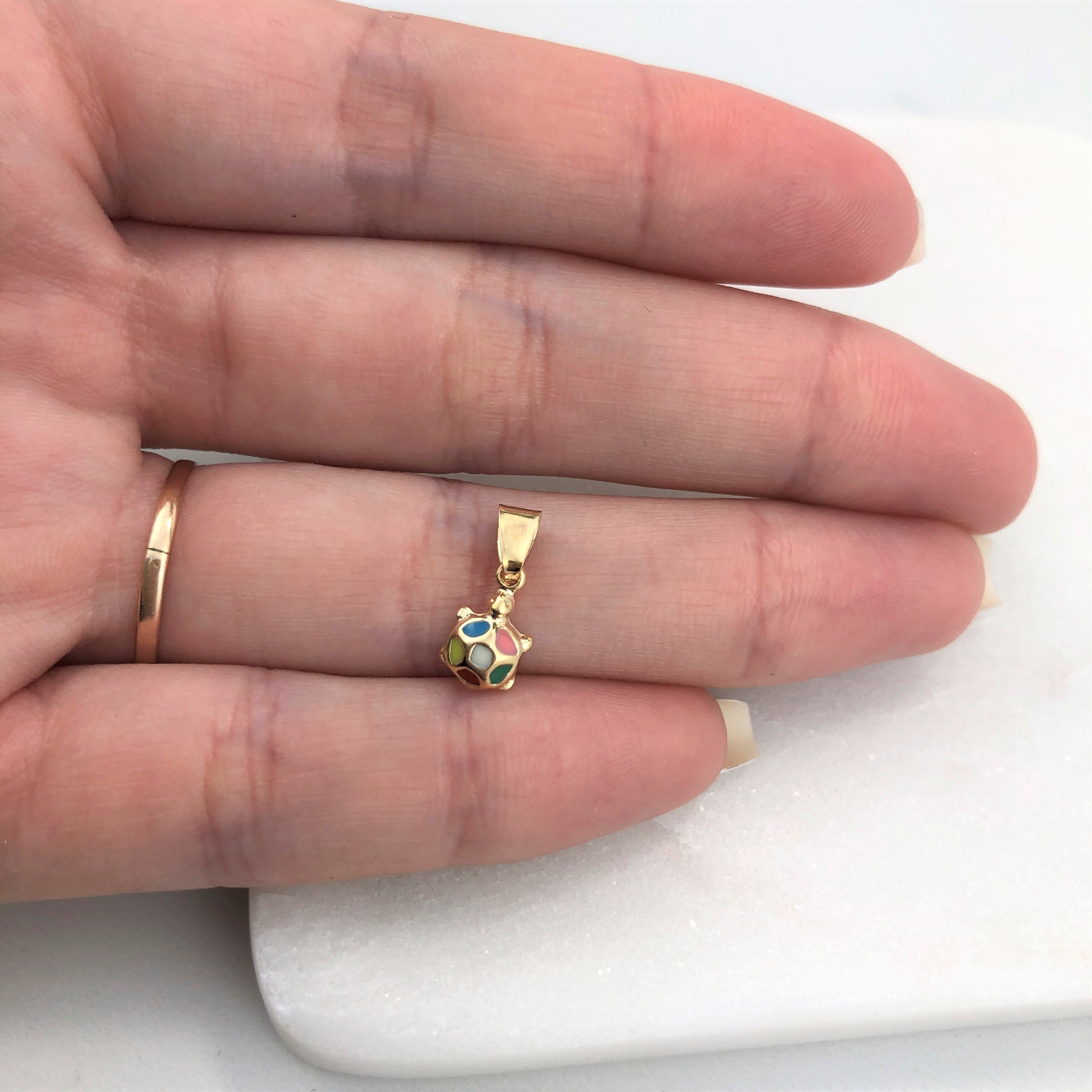 18K Gold Layered Oro Laminado Charm