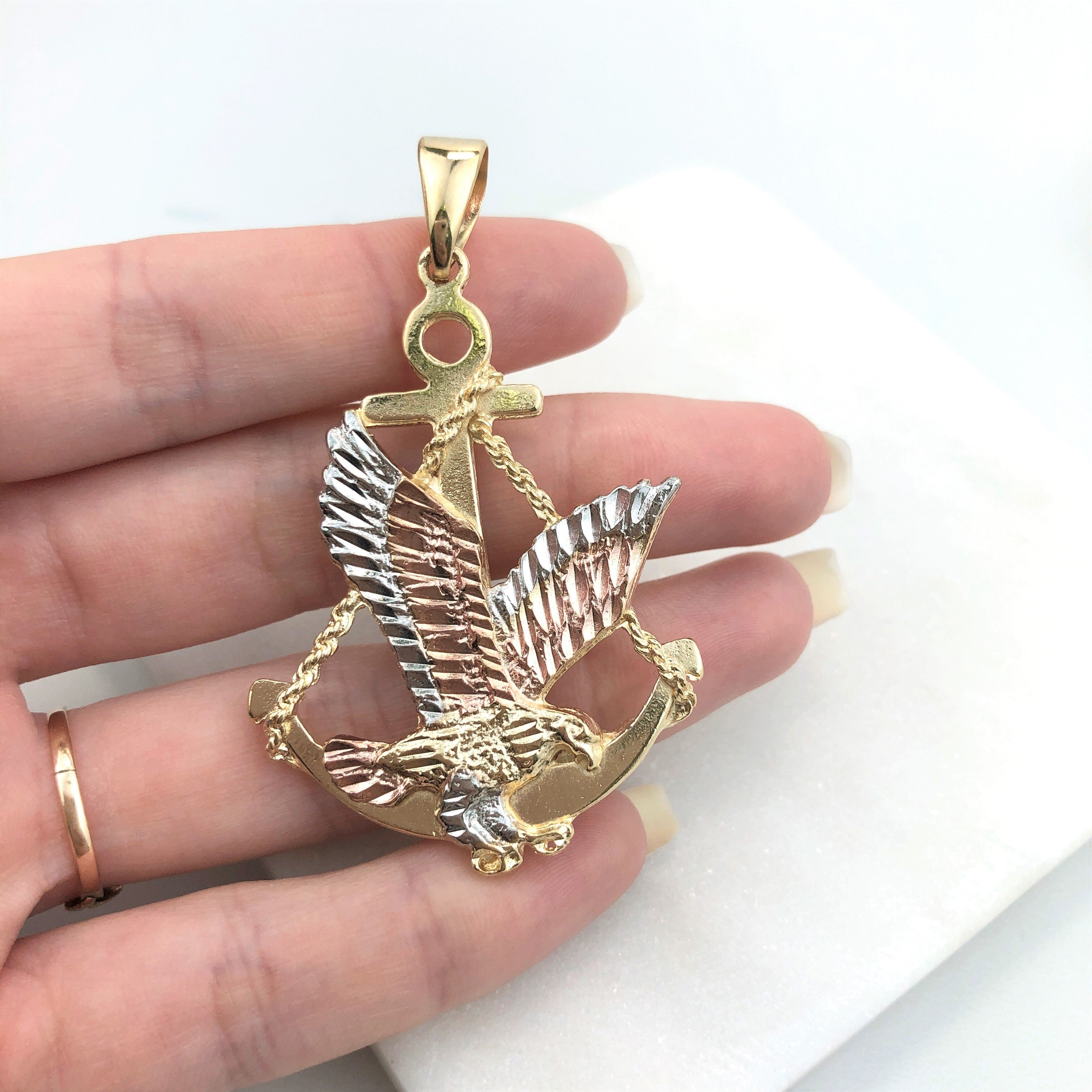 18K Gold Layered Oro Laminado Charm 31.0313